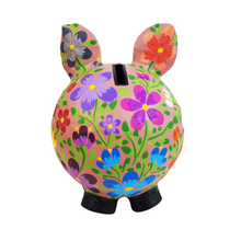 Cargar imagen en el visor de la galería, Cerditos alcancía de papel maché, pintados a mano