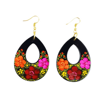 Cargar imagen en el visor de la galería, Arracadas de madera en forma de gota, Jasiel