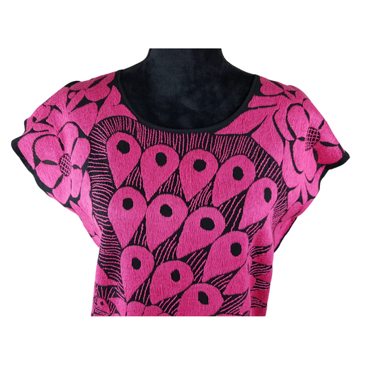 Blusa mediana de gala mazateca, bordado relleno de Jalapa de Díaz