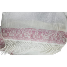 Cargar imagen en el visor de la galería, Rebozo de manta con bordado hilván