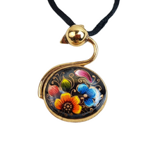 Cargar imagen en el visor de la galería, Juego de bisuteria de piedra con laca perfilada