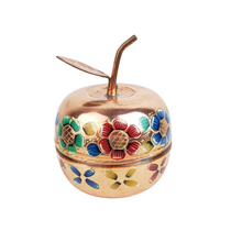 Cargar imagen en el visor de la galería, Alhajero de cobre en forma de manzana decorado a mano con flores