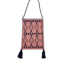 Cargar imagen en el visor de la galería, Bolsa para celular tejida en telar de cintura en Larráinzar