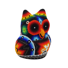 Cargar imagen en el visor de la galería, Búho bola wixárica hecho de papel maché
