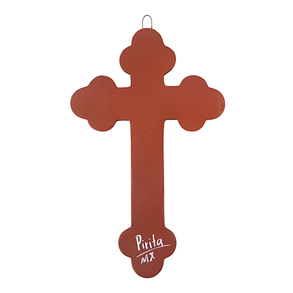 Cruz de barro elaborada con la técnica de barro bandera, en Jalisco