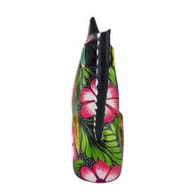 Cargar imagen en el visor de la galería, Alebrije oaxaqueño mediano, con forma de perro, de madera de copal