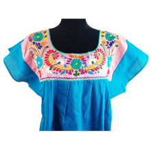 Cargar imagen en el visor de la galería, Blusa fresca tradicional de San Gabriel Chilac de manga corta