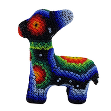 Cargar imagen en el visor de la galería, Cervatillo mini decorado con motivos Wixárika