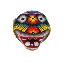 Cargar imagen en el visor de la galería, Cabeza de jaguar mediana hecha de papel maché con motivos wixárika