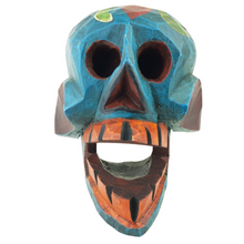 Cargar imagen en el visor de la galería, Cráneo purépecha tallado en madera de pino decorado a mano
