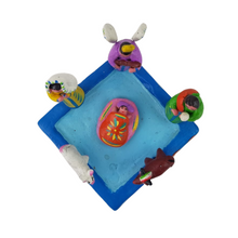 Cargar imagen en el visor de la galería, Nacimiento chico de barro betus