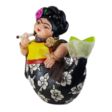 Cargar imagen en el visor de la galería, Sirena gigante Frida, figura de barro de Tlaquepaque, Jalisco