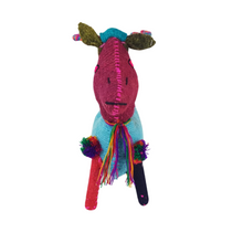 Cargar imagen en el visor de la galería, Animalito de lana, venado grande artesanal hecho a mano en Chiapas