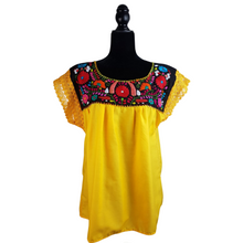 Cargar imagen en el visor de la galería, Blusa fresca tradicional de San Gabriel Chilac de manga corta