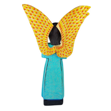 Cargar imagen en el visor de la galería, Ángel elaborado en madera tallada, decorado a mano