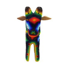 Cargar imagen en el visor de la galería, Borrego cimarrón chico decorado con motivos wixárika