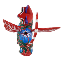 Cargar imagen en el visor de la galería, Alebrije oaxaqueño mediano, con forma de gato con alas, de madera de copal