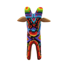 Cargar imagen en el visor de la galería, Borrego cimarrón chico decorado con motivos wixárika
