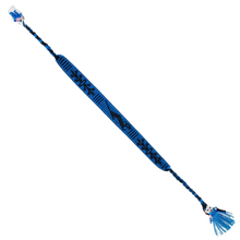 Cargar imagen en el visor de la galería, Pulsera tejida con hilo de algodón decorada con monitos