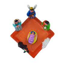 Cargar imagen en el visor de la galería, Nacimiento chico de barro betus