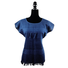 Cargar imagen en el visor de la galería, Blusa fresca de algodón hecha en telar de pedal, en Oaxaca