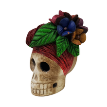 Cargar imagen en el visor de la galería, Cabeza de catrina de barro Chihipa chica