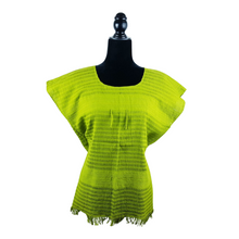 Cargar imagen en el visor de la galería, Blusa fresca de algodón hecha en telar de pedal, en Oaxaca