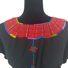 Cargar imagen en el visor de la galería, Blusa bordada Tzotzil Maya tradicional de Santa Martha Chiapas color negro con detalles de colores en cuello y mangas