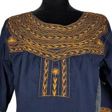 Cargar imagen en el visor de la galería, Blusa oaxaqueña de manta de Santa María Alotepec Mixe