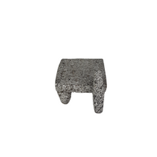 Cargar imagen en el visor de la galería, Metate mini tradicional mexicano de piedra volcánica