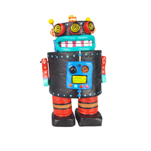 Cargar imagen en el visor de la galería, Alcancía robot con partes móviles elaborada en barro policromado frío