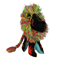 Cargar imagen en el visor de la galería, Animalito de lana, peluche león artesanal bordado a mano en Chiapas