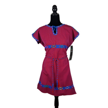 Cargar imagen en el visor de la galería, Vestido chiapaneco con brocados tradicionales de Aldama Chiapas