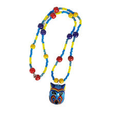 Cargar imagen en el visor de la galería, Collar de máscara miniatura del baile de los Morenos, tallada y decorada a mano