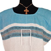 Cargar imagen en el visor de la galería, Blusa fresca de algodón hecha en telar de pedal, en Oaxaca