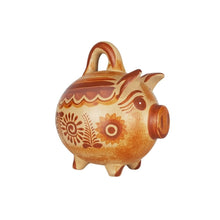 Cargar imagen en el visor de la galería, Alcancía con forma de puerquito de barro canelo