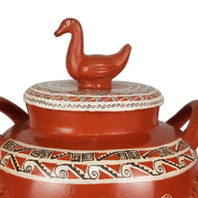 Cargar imagen en el visor de la galería, Olla de soles de barro bruñido decorado a mano con motivos prehispánicos