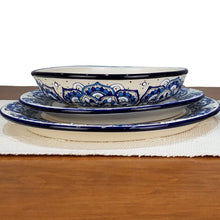 Cargar imagen en el visor de la galería, Vajilla mandala color azul para 8 y 4 personas, cerámica de alta temperatura