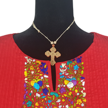 Cargar imagen en el visor de la galería, Blusa con manga y recuadro San Antonino al pecho