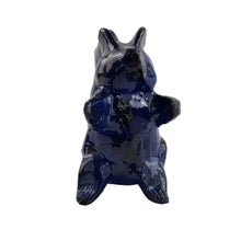 Cargar imagen en el visor de la galería, Ardillita mini decorada con la técnica de barro vidriado