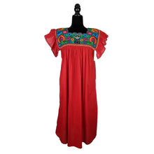 Cargar imagen en el visor de la galería, Vestido fresco de manta ligera, decorado al pecho con giraroles y manga de olan