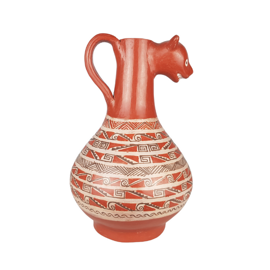 Jarra de barro bruñido decorada a mano