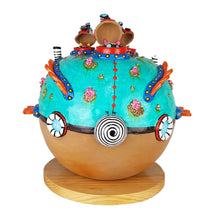Cargar imagen en el visor de la galería, Alcancía submarino bola, tamaño gigante elaborado en barro policromado frío con base de madera