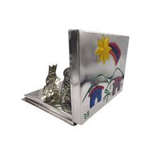 Cargar imagen en el visor de la galería, Nacimiento de hojalata con piezas plegables en libro