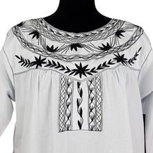 Cargar imagen en el visor de la galería, Vestido oaxaqueño de manta de Santa María Alotepec Mixe