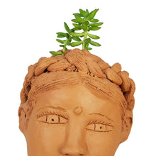Cargar imagen en el visor de la galería, Maceta Teresita, rostro de mujer con trenza tamaño mediano