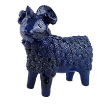 Cargar imagen en el visor de la galería, Alcancía en forma borreguito elaborada a mano con la técnica de barro vidriado