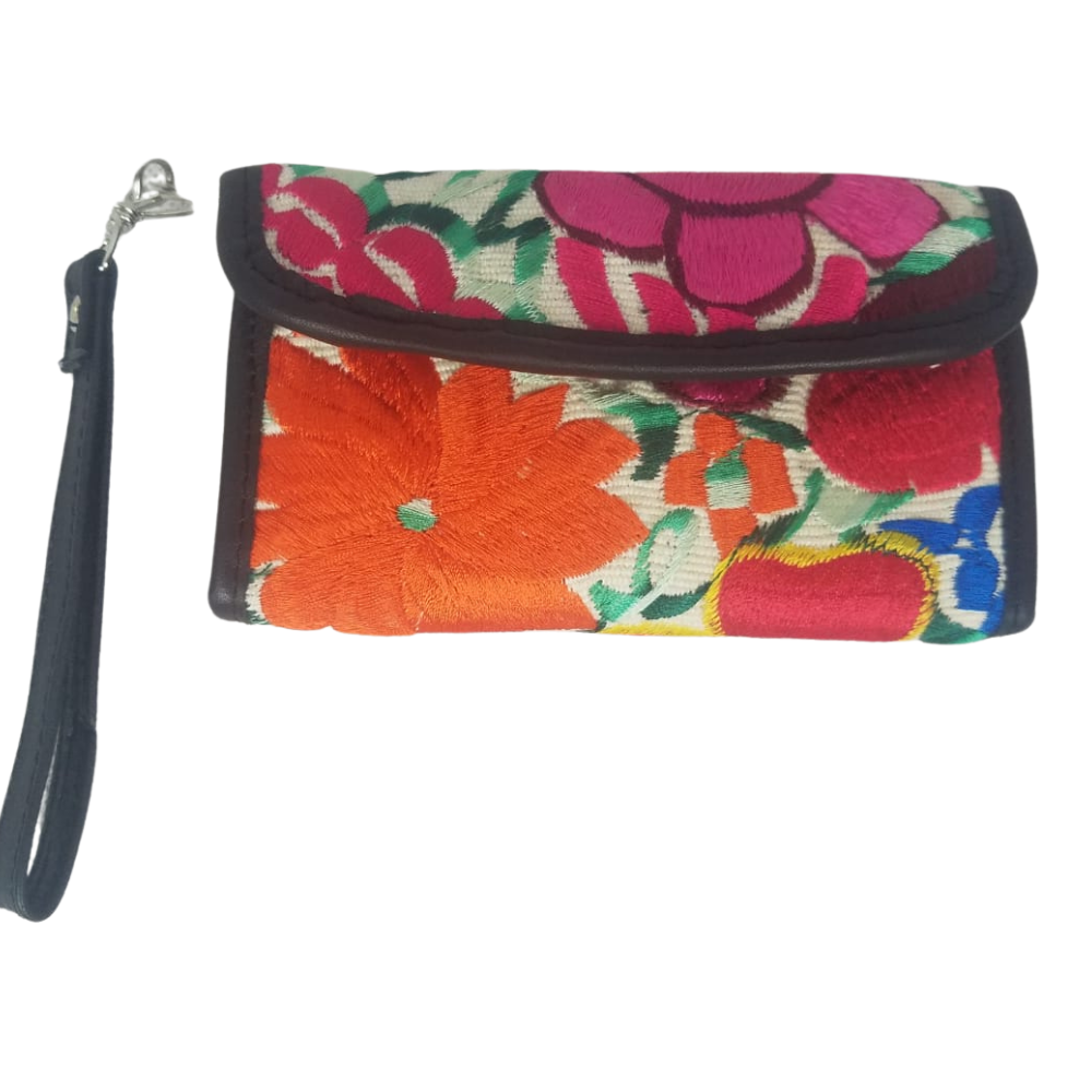Cartera tamaño mini de piel con textil artesanal