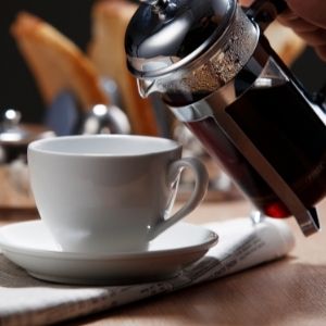 ¿Cómo hacer café en prensa francesa?