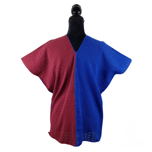 Blusa tipo huipil elaborado en San Juan Cotzocón, Oaxaca